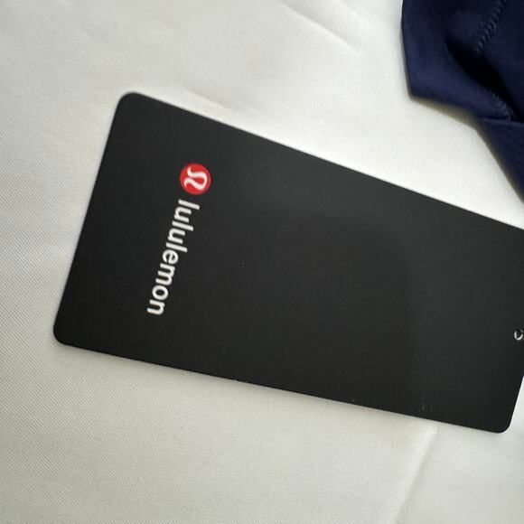 Lululemon Snap Front Performance Short Sleeve Polo Blue Size S NWT - Picture 8 of 8